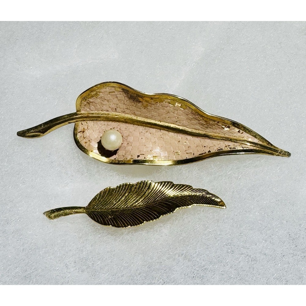 2 Piece Lot Of Vintage Gold Tone Leaf With Faux Pearls Lapel Hat Pin Brooch